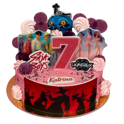 Saja boys kūka ar vertikālu dizainu