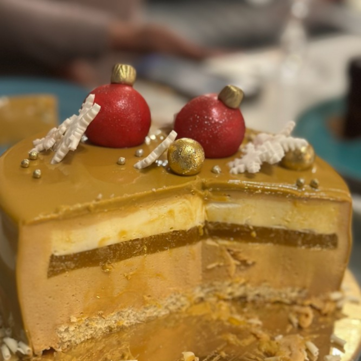 Ziemassvētku muss ar karameli un marakuju - Image 3